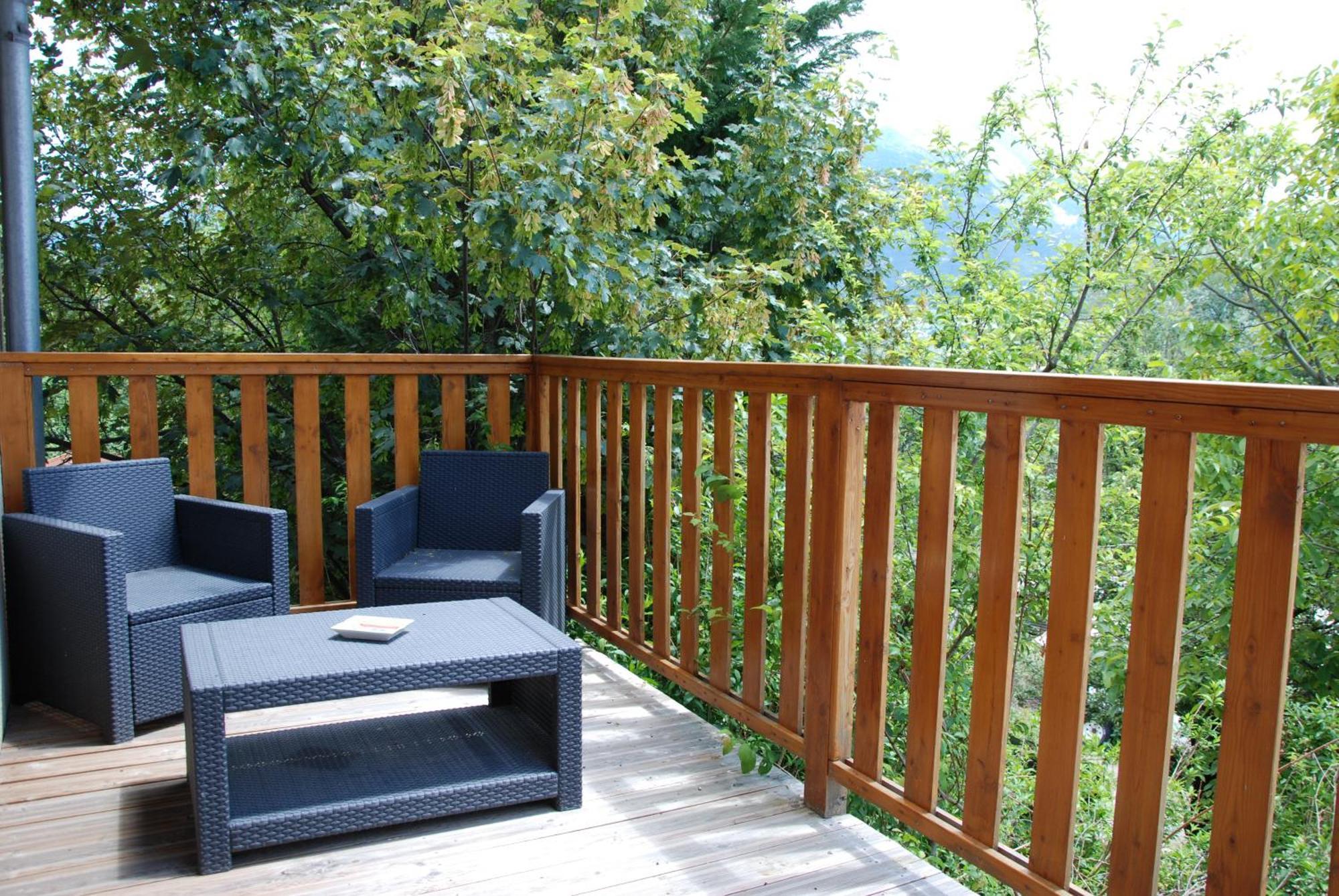 Hotel & Restaurant Le Chalvet Embrun Exteriör bild